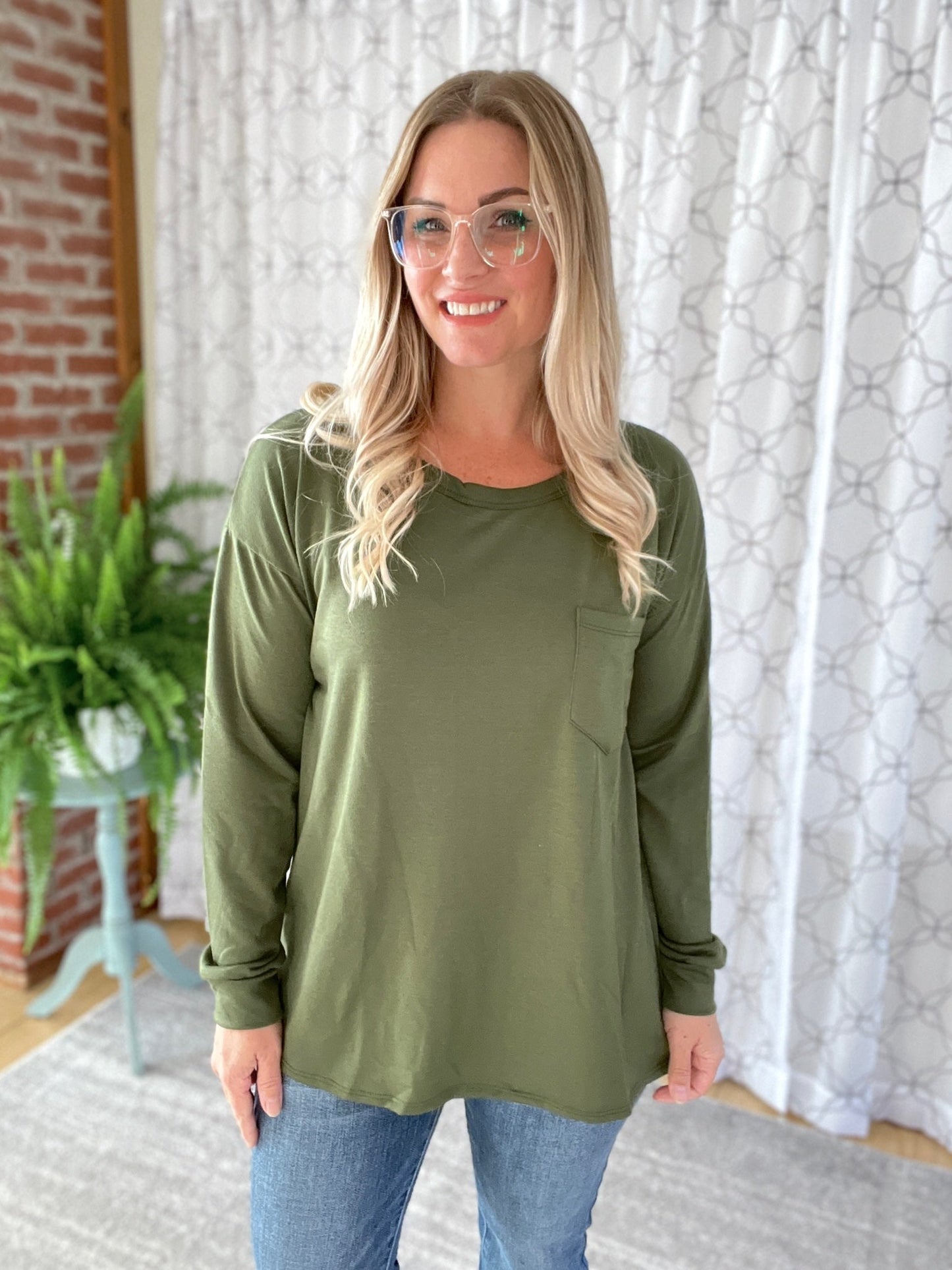 Pocket of Love Top in Olive