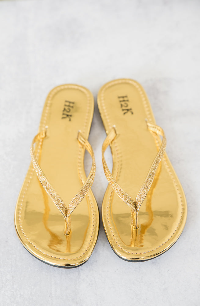 Sassy Sandals in Gold