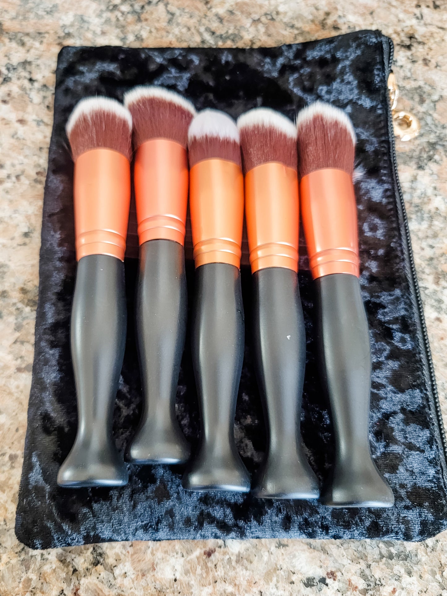 Makeup brush and bag set