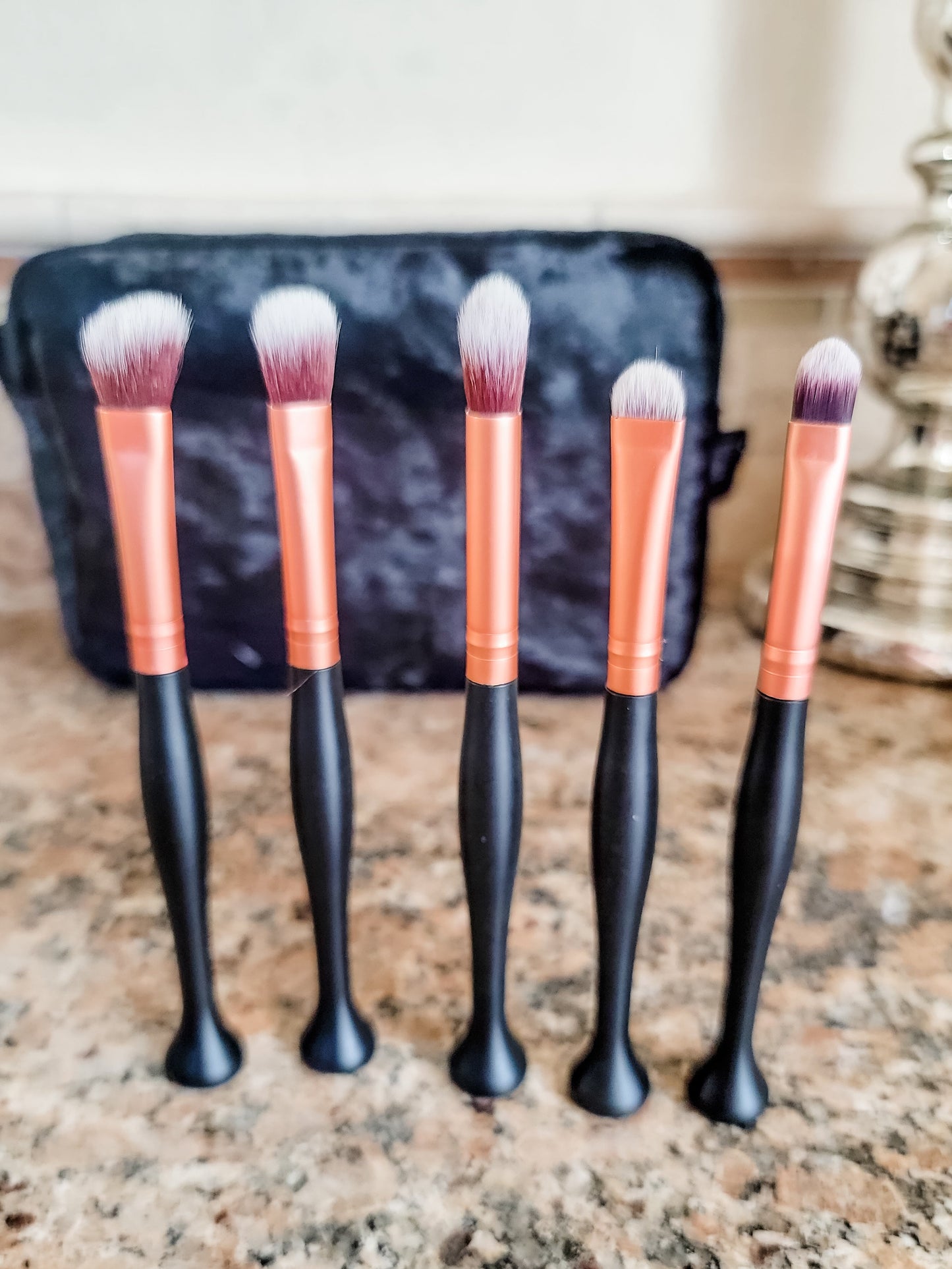 Makeup brush and bag set