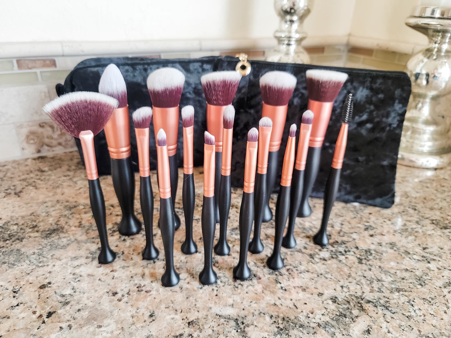 Makeup brush and bag set